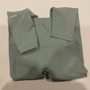 Size 2 Andor leggings.